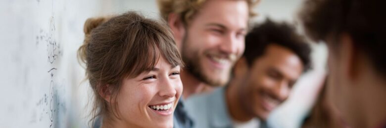 Interaktive kompakte Seminare aus einer Hand - Präsentationstraining, Kommunikationstraining und Kundenservice in Hamburg