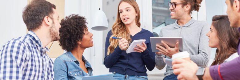 Digitale Weiterbildung 2020/2021: von Euphorie zum Webinar-Frust - Personalentwickler und Führungskräfte konzentrieren sich auf Kernthemen der betrieblichen Bildung